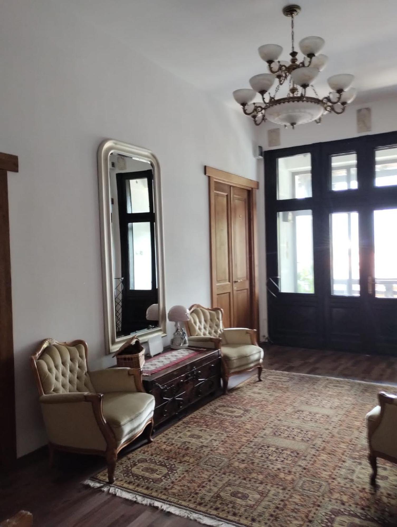 Il Piccolo Castello Buşteni エクステリア 写真